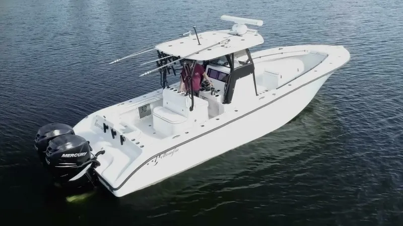 Slide: The Image of Yellowfin 32 Center Console 2017 - 11