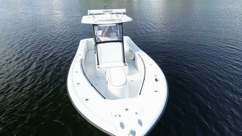 Slide: The Image of Yellowfin 32 Center Console 2017 - 8