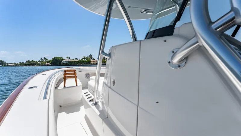 Slide: The Image of Valhalla Boatworks V-33 2027 - 16