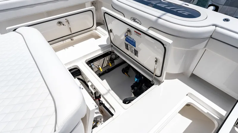 Slide: The Image of Valhalla Boatworks V-33 2027 - 19