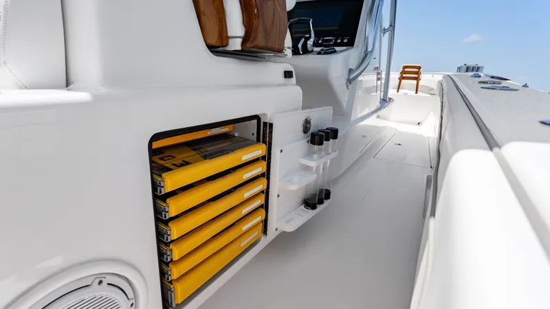 Slide: The Image of Valhalla Boatworks V-33 2027 - 18