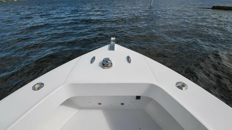 Slide: The Image of Ocean Master 336 Center Console 2019 - 4