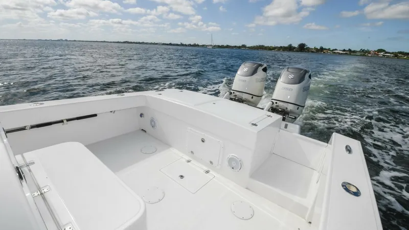 Slide: The Image of Ocean Master 336 Center Console 2019 - 3