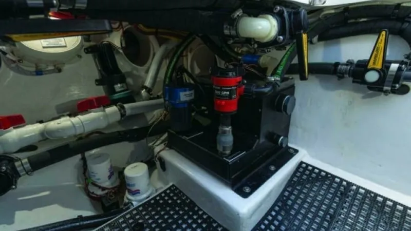 Slide: The Image of Valhalla Boatworks V-37 2027 - 17