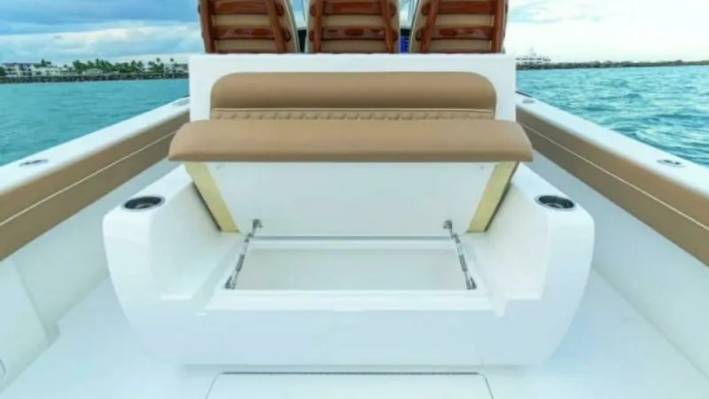 Slide: The Image of Valhalla Boatworks V-37 2027 - 7