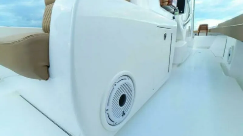 Slide: The Image of Valhalla Boatworks V-37 2027 - 21
