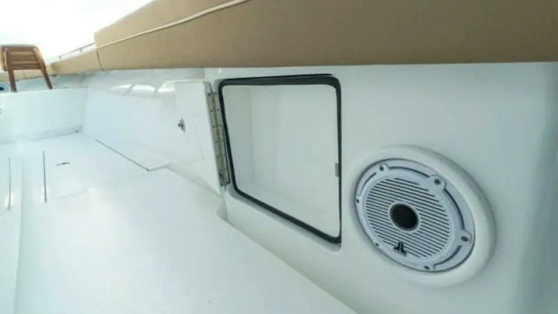 Slide: The Image of Valhalla Boatworks V-37 2027 - 26