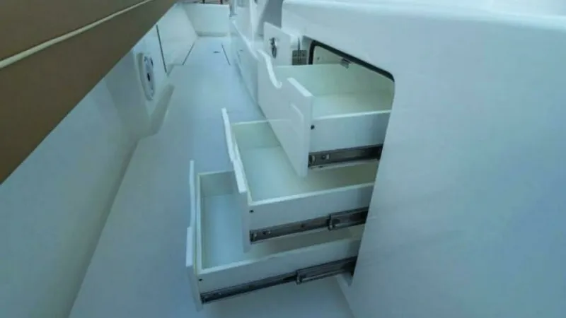 Slide: The Image of Valhalla Boatworks V-37 2027 - 19