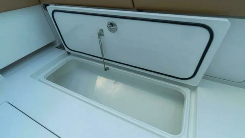 Slide: The Image of Valhalla Boatworks V-37 2027 - 15