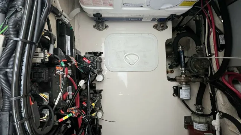 Slide: The Image of Grady-White 370 Express 2018 - 26