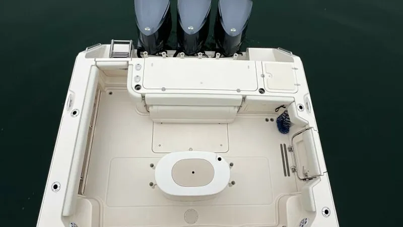 Slide: The Image of Grady-White 370 Express 2018 - 29