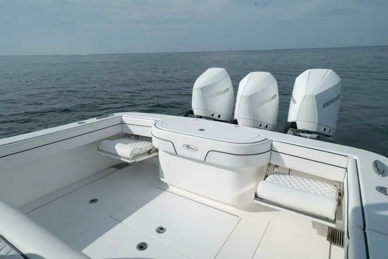 Slide: The Image of Valhalla Boatworks V-37 2022 - 14