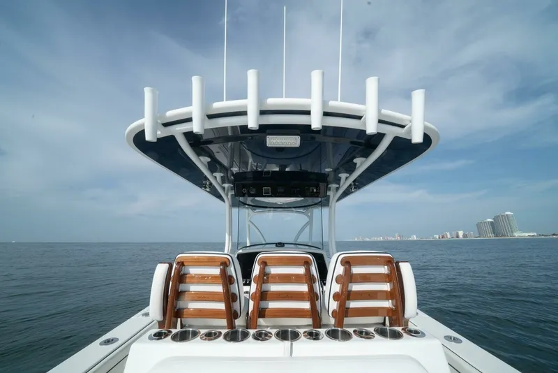 Slide: The Image of Valhalla Boatworks V-37 2022 - 1