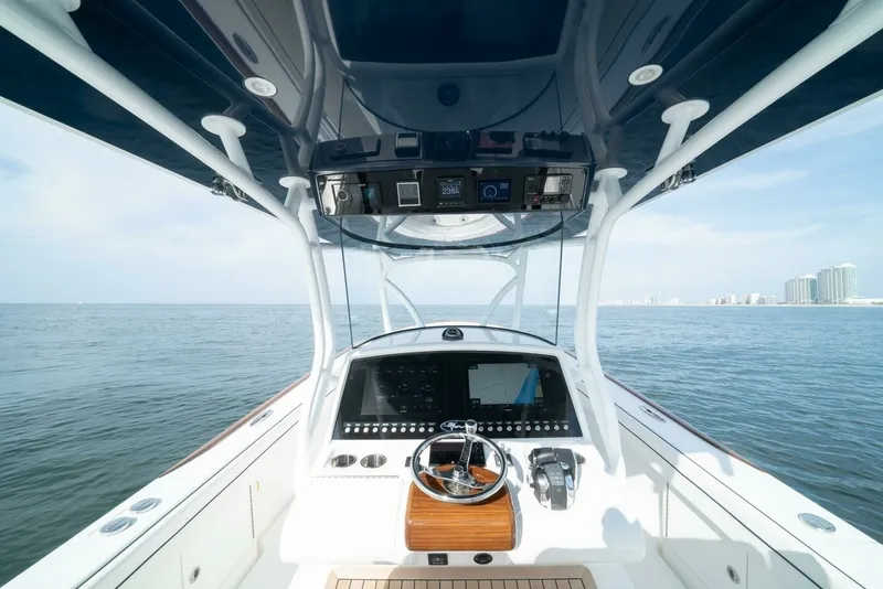 Slide: The Image of Valhalla Boatworks V-37 2022 - 4