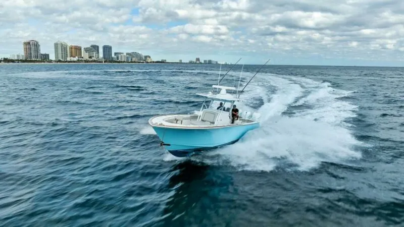 Slide: The Image of Valhalla Boatworks V-37 2021 - 37