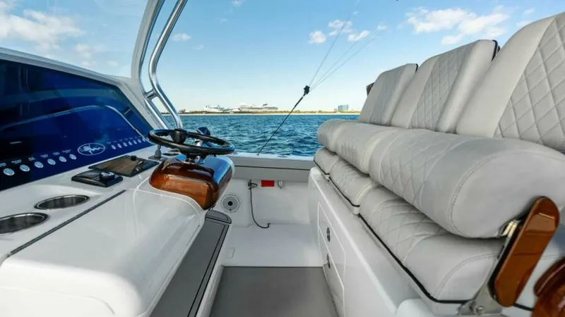 Slide: The Image of Valhalla Boatworks V-37 2021 - 1