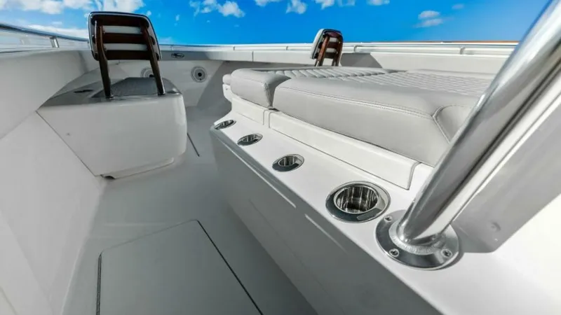 Slide: The Image of Valhalla Boatworks V-37 2021 - 12