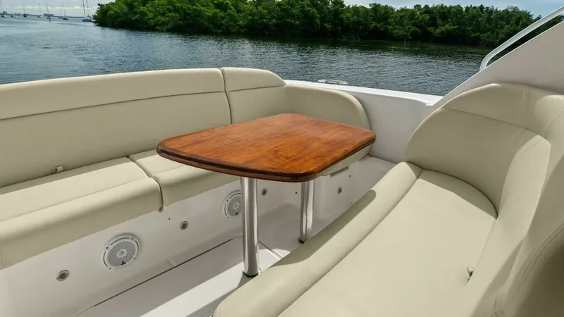 Slide: The Image of Tiara 3500 Sovran 2008 - 2
