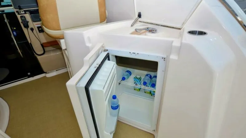 Slide: The Image of Tiara 3500 Sovran 2008 - 29