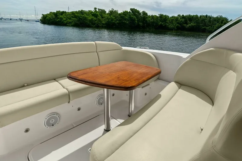 Slide: The Image of Tiara 3500 Sovran 2008 - 2