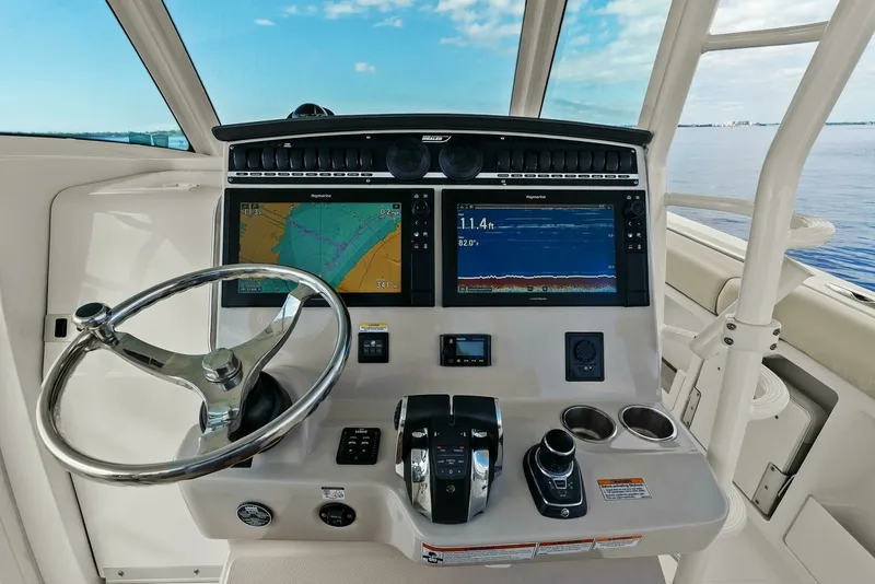 Slide: The Image of Boston Whaler 380 Outrage 2019 - 1