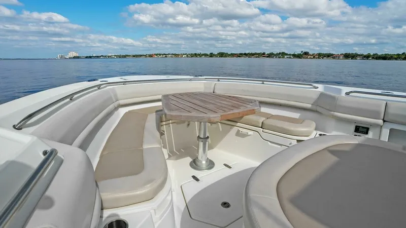Slide: The Image of Boston Whaler 380 Outrage 2019 - 20
