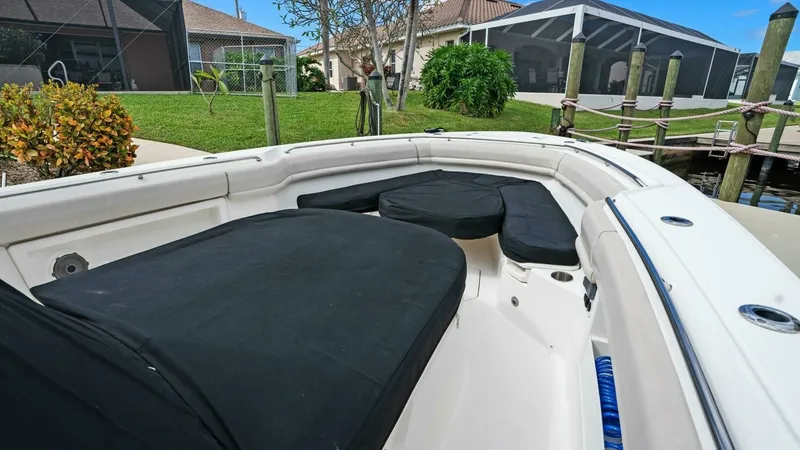 Slide: The Image of Boston Whaler 380 Outrage 2019 - 19