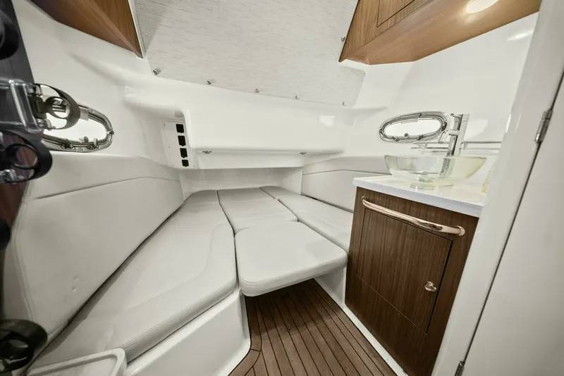 Slide: The Image of Boston Whaler 380 Outrage 2019 - 4