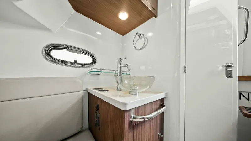 Slide: The Image of Boston Whaler 380 Outrage 2019 - 16
