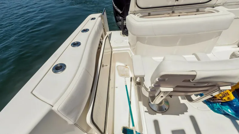 Slide: The Image of Fountain 38 Sportfishing Cruiser 2008 - 7