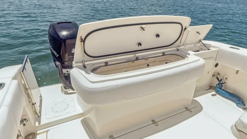 Slide: The Image of Fountain 38 Sportfishing Cruiser 2008 - 9
