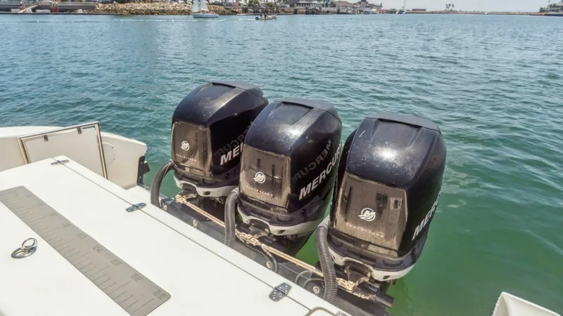Slide: The Image of Fountain 38 Sportfishing Cruiser 2008 - 11