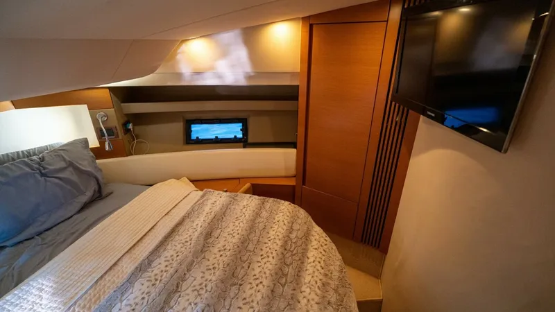 Slide: The Image of Azimut 40 Flybridge 2013 - 48