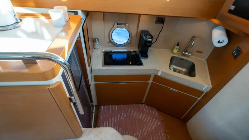 Slide: The Image of Azimut 40 Flybridge 2013 - 26