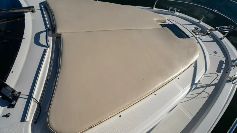 Slide: The Image of Azimut 40 Flybridge 2013 - 82