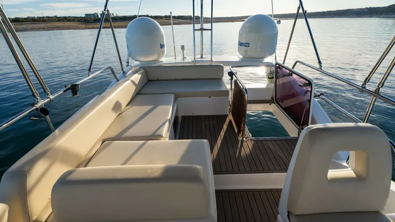 Slide: The Image of Azimut 40 Flybridge 2013 - 60