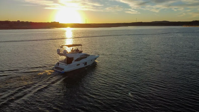 Slide: The Image of Azimut 40 Flybridge 2013 - 10