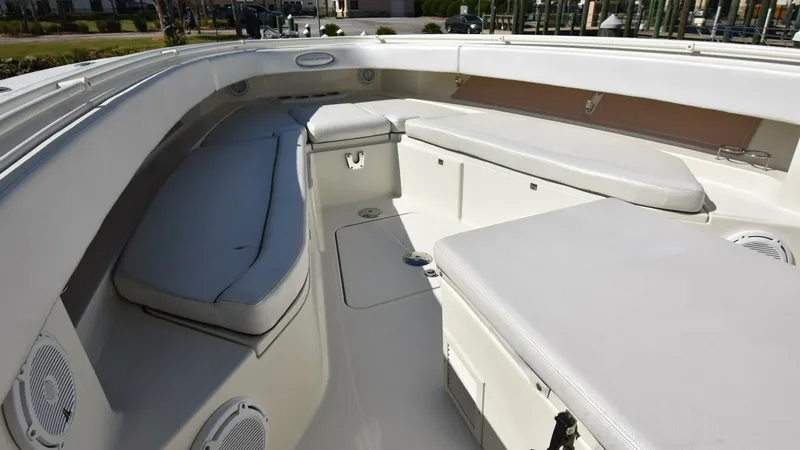 Slide: The Image of HCB 4200 SF 2012 - 23