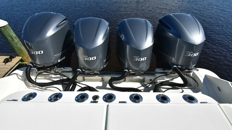 Slide: The Image of HCB 4200 SF 2012 - 1