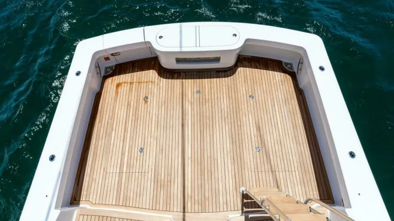 Slide: The Image of Viking 46 Billfish 2027 - 15