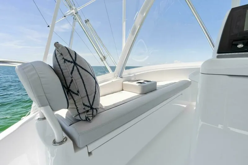 Slide: The Image of Viking 46 Billfish 2027 - 18