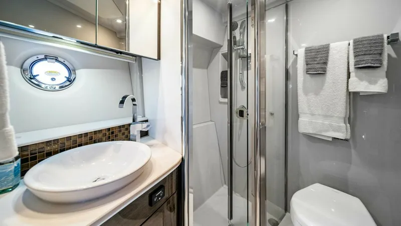 Slide: The Image of Cruisers 45 Cantius 2019 - 45