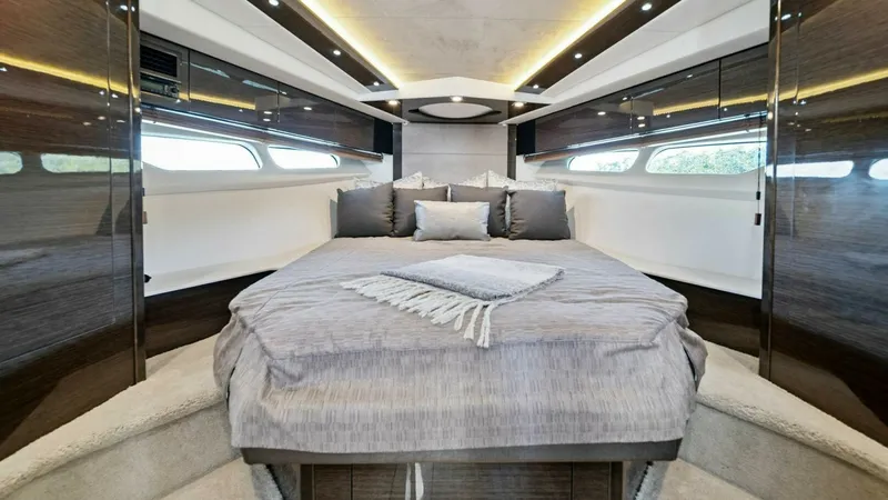 Slide: The Image of Cruisers 45 Cantius 2019 - 42