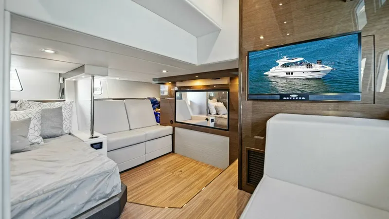 Slide: The Image of Cruisers 45 Cantius 2019 - 48
