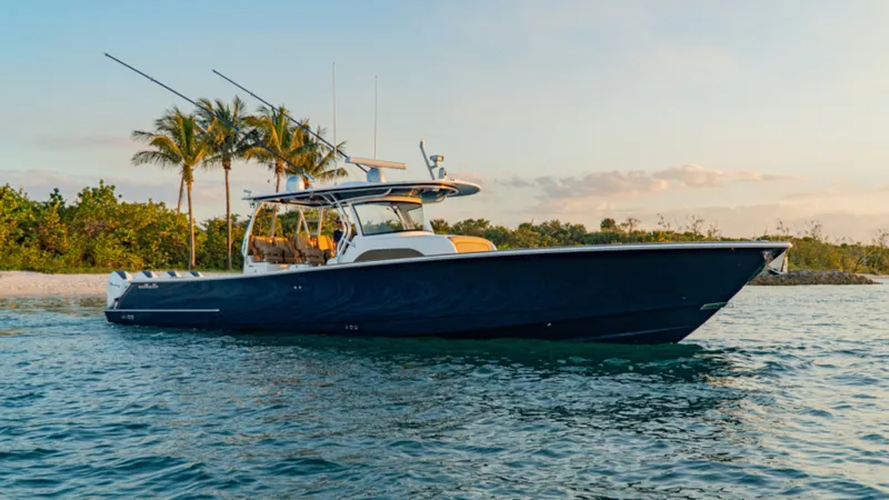 The Image of Valhalla Boatworks V-46 2027 - 0