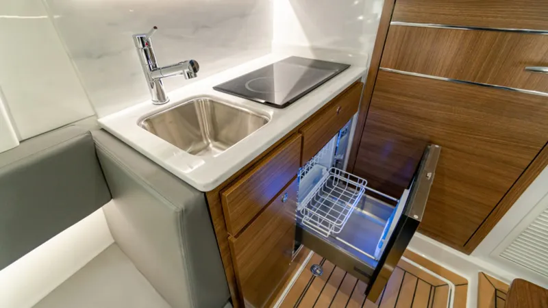 Slide: The Image of Valhalla Boatworks V-46 2027 - 15