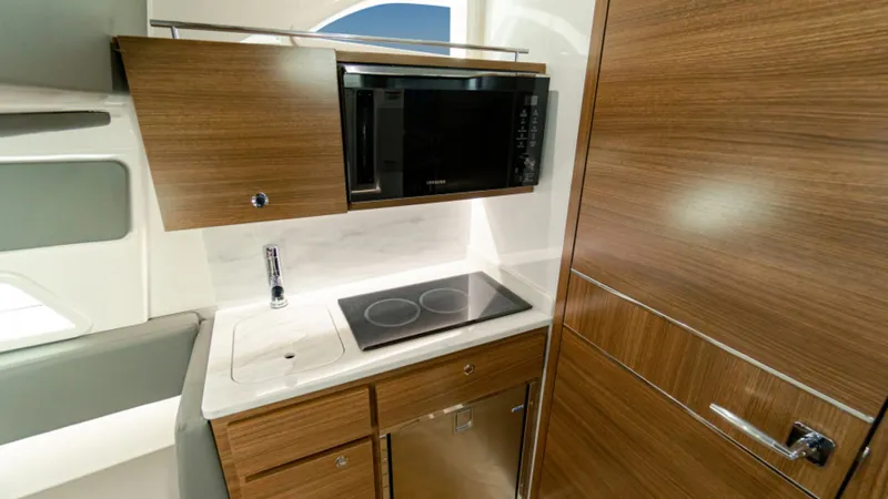 Slide: The Image of Valhalla Boatworks V-46 2027 - 14