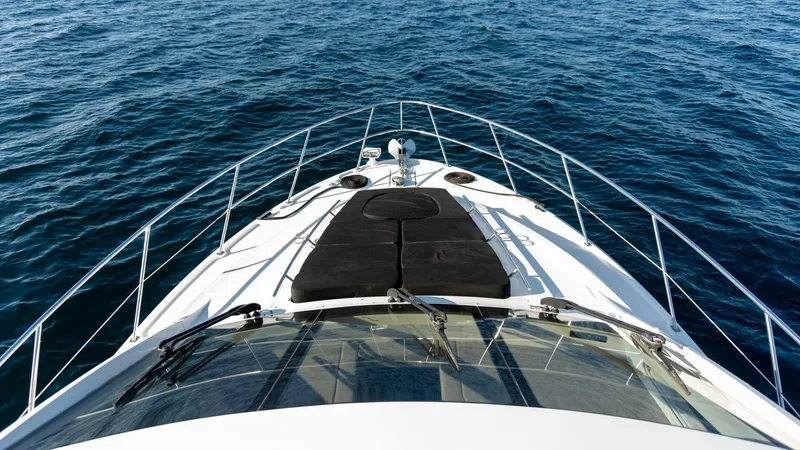 Slide: The Image of Sea Ray 51 Flybridge 2017 - 30