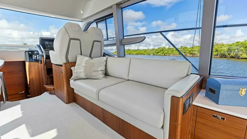 Slide: The Image of Princess F50 Flybridge 2025 - 8