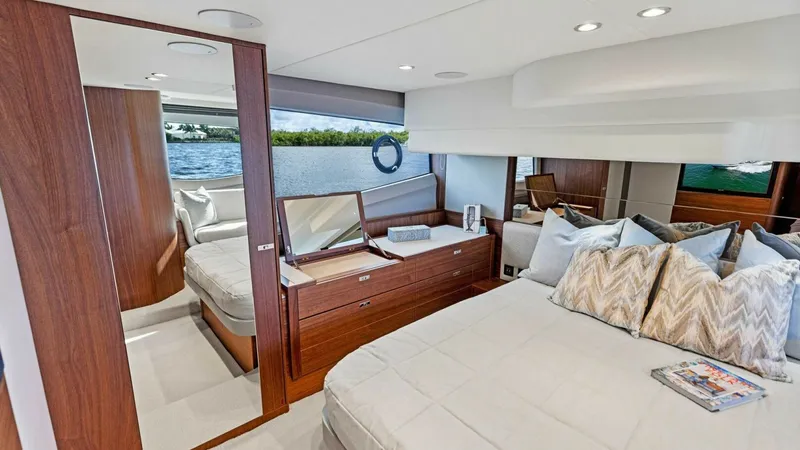 Slide: The Image of Princess F50 Flybridge 2025 - 18
